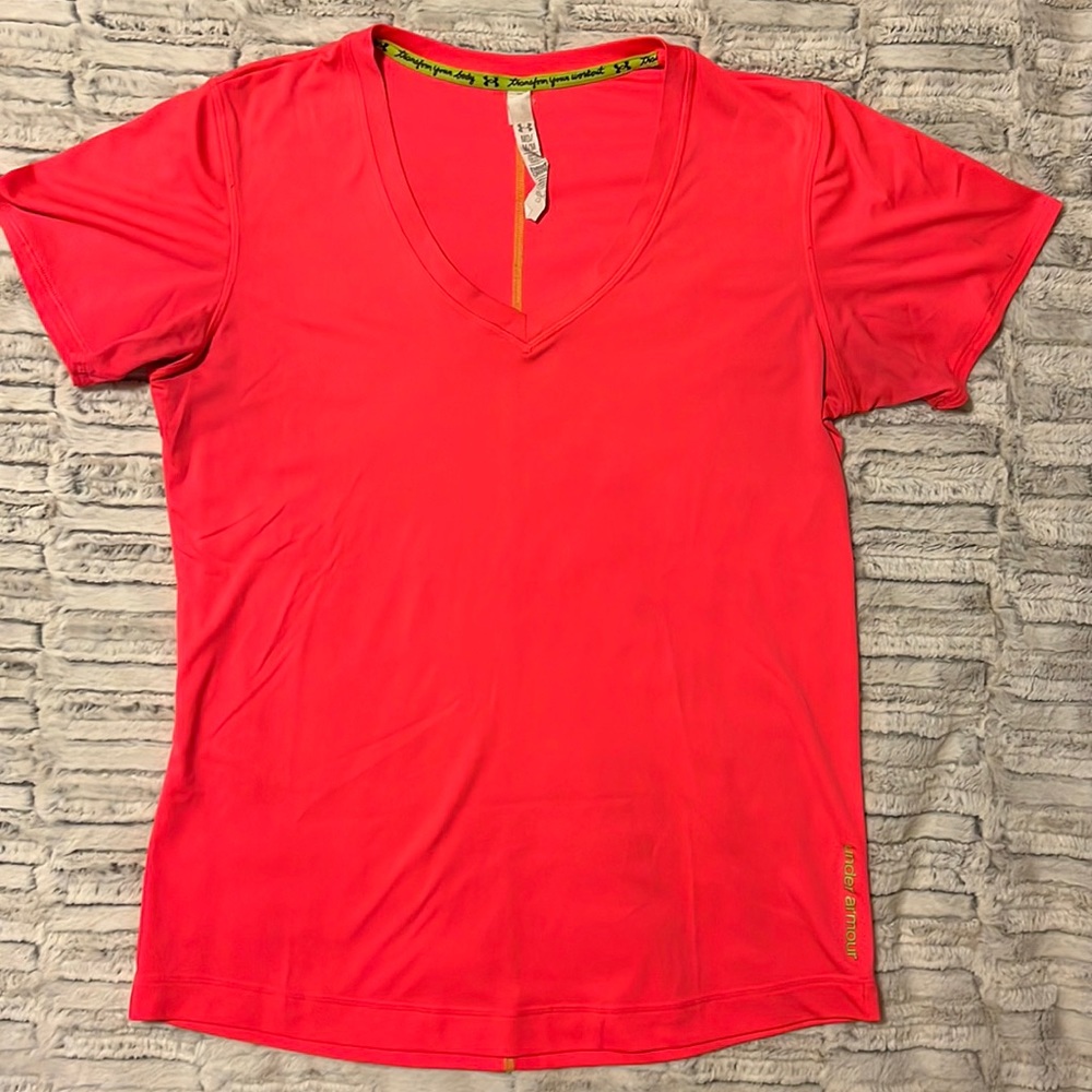 Under Armour • Women’s Shirt